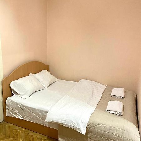В Центрі Біля Ратуші Вулиця Площа Ринок 11 Lviv Dış mekan fotoğraf