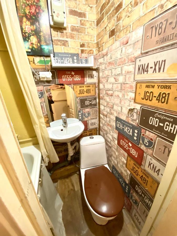 В Центрі Біля Ратуші Вулиця Площа Ринок 11 Lviv Dış mekan fotoğraf