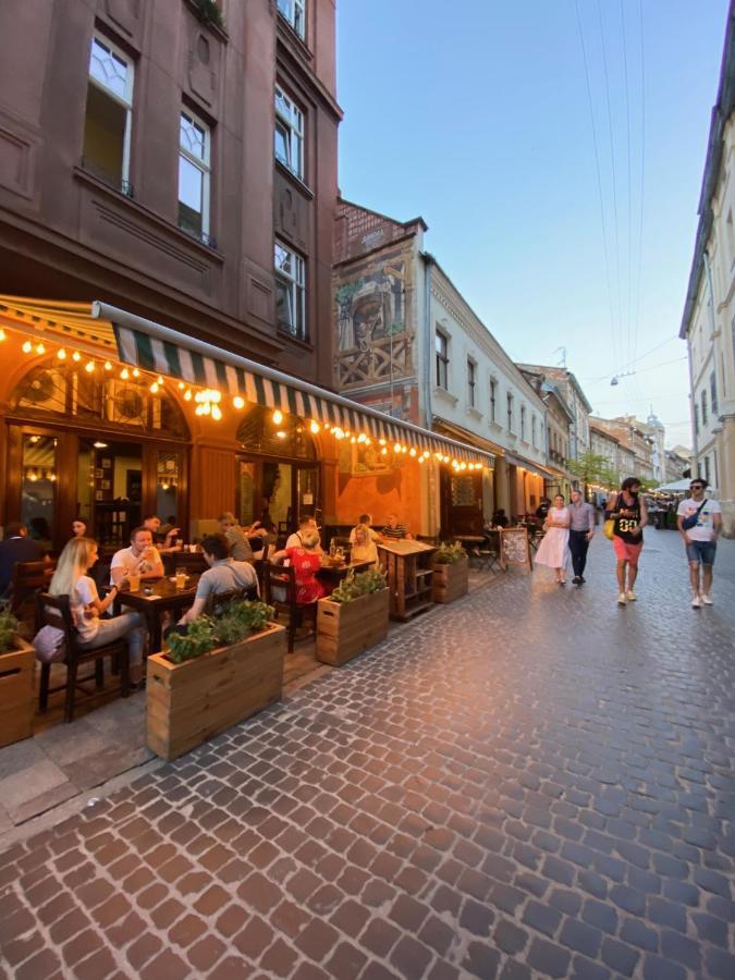 В Центрі Біля Ратуші Вулиця Площа Ринок 11 Lviv Dış mekan fotoğraf